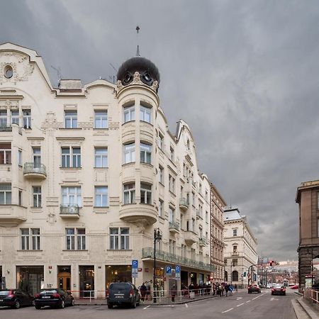 Best Place In Прага Екстериор снимка